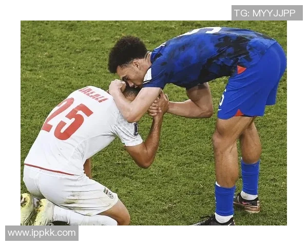 北京足球队配合引发热议球迷对战术执行与球员默契提出质疑