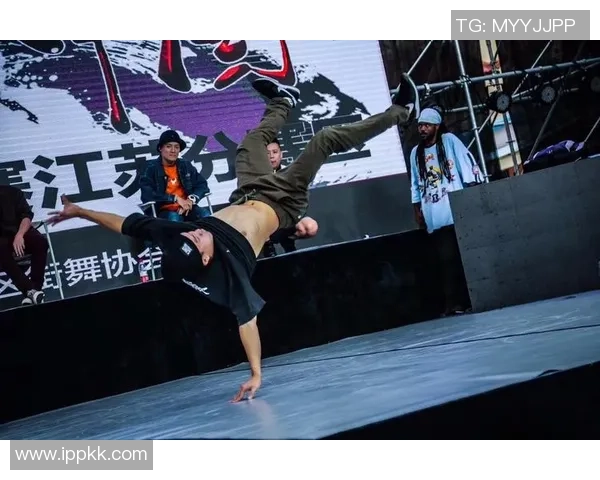 全国街舞大赛特别报道：杭州滑板队如何在竞争中崛起的成长历程