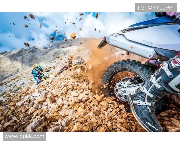 深圳极限运动队节奏之争引发热议运动爱好者的不同声音与观点分析 深圳极限运动队节奏之争引发热议运动爱好者的不同声音与观点分析